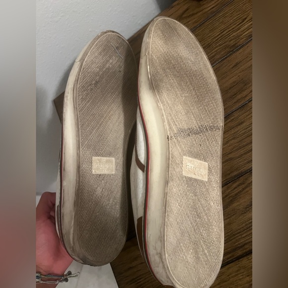 Very worn Gucci slip ons - Picture 7 of 7